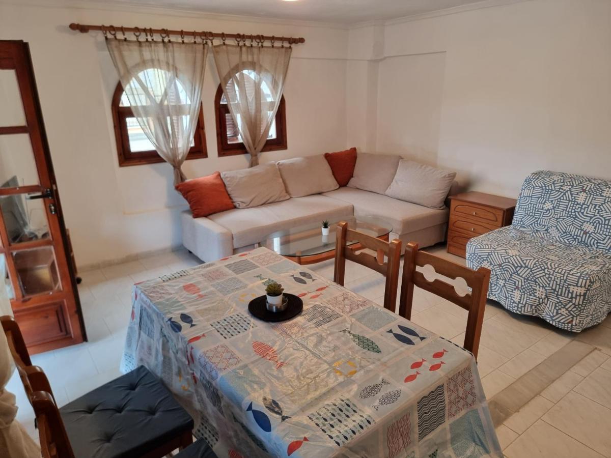 Lucas4 Flogita Apartment מראה חיצוני תמונה